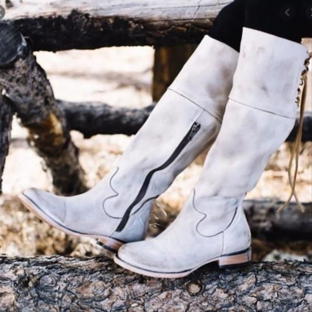 Freebird Cyn, Ice, Size 8